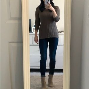 Old Navy Sage Green Knit Sweater with 3/4 Sleeves